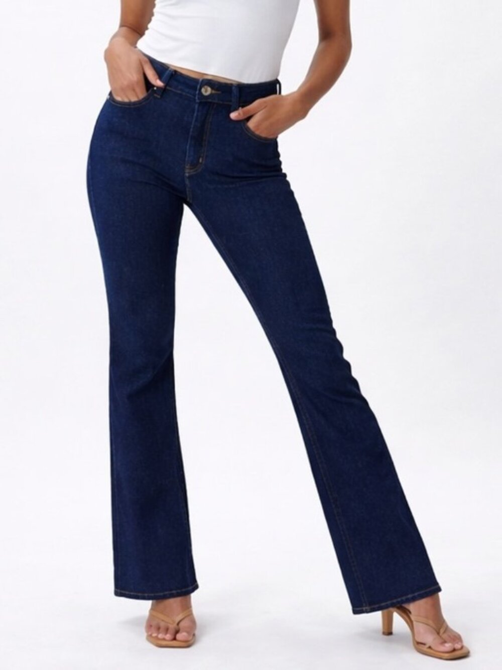 NEW NWOT! QUINCE LUNA STRETCH FLARE JEANS DENIM ORGANIC COTTON HIGH RISE sz 28